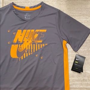 NWT Orange/Gray Nike Dry Tee 🍊 GBO